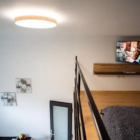 Theater -pta Avram Iancu Apartment